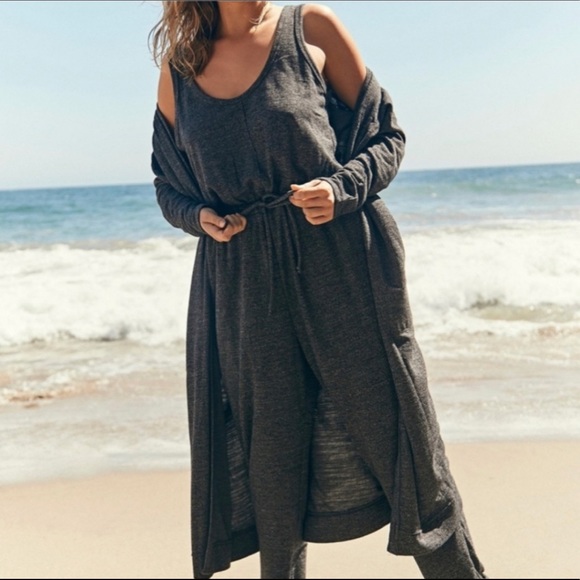 🥳HP🥳 Free People Beach Bi-Coastal Lounge Cardigan - Picture 2 of 11